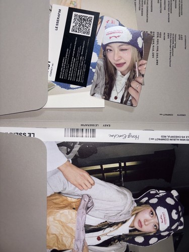 LE SSERAFIM [Easy] Hong Eunchae Autographed Signed Compact Ver