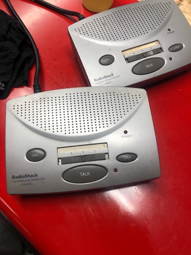 Radio Shack 43-3105A Set of 2 - 3 Channel FM Wireless Intercom System Stations