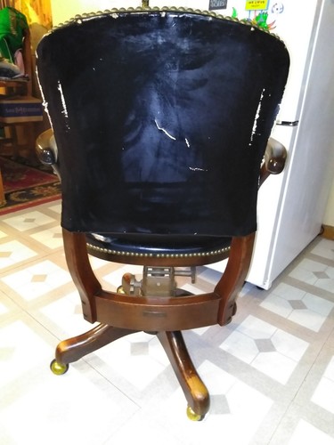 Vintage W.H.Gunlocke Black Leather Swivel Arm Desk Office Banker Lawyer Chair