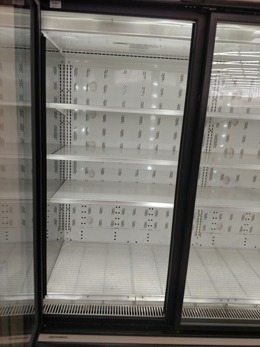 HILL PHOENIX 2011 Cooler Doors 20 Total With End Caps. 60'  Beautiful Condition!