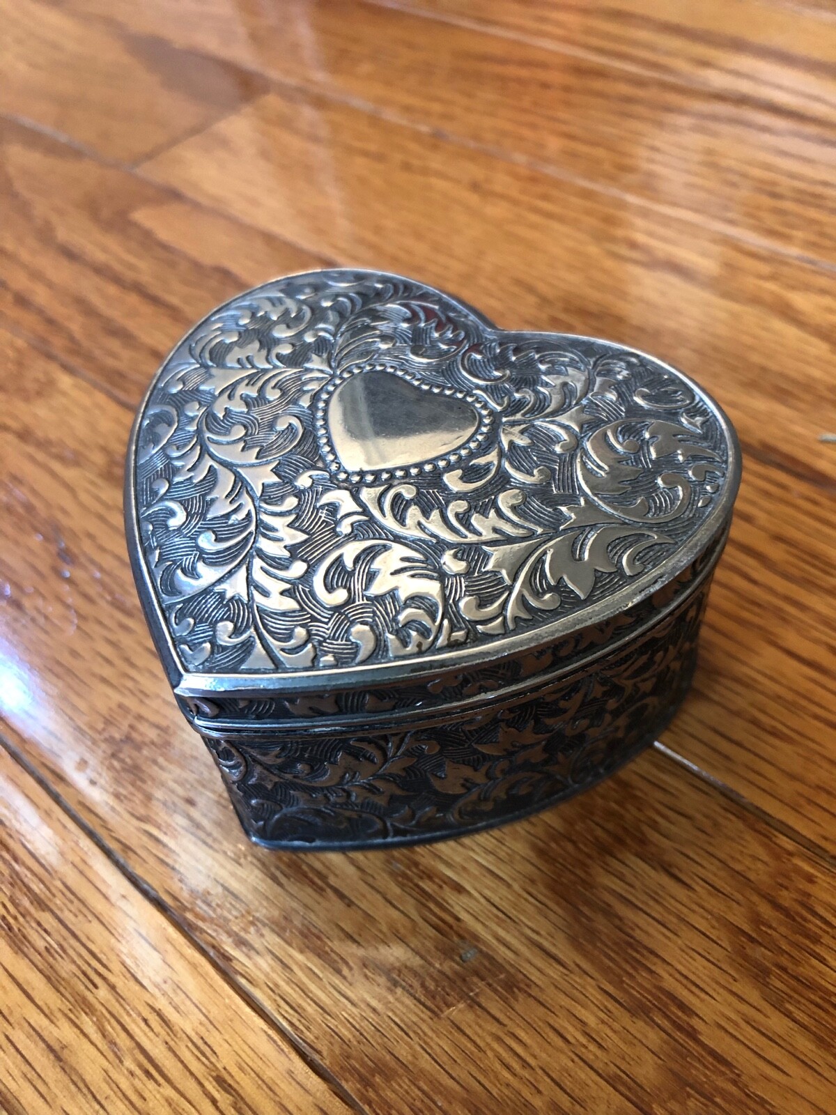 小物入れ HLT Jacquard Jewelry Case silver Vintage trinket ornate engraved heart shaped Jewelry Box