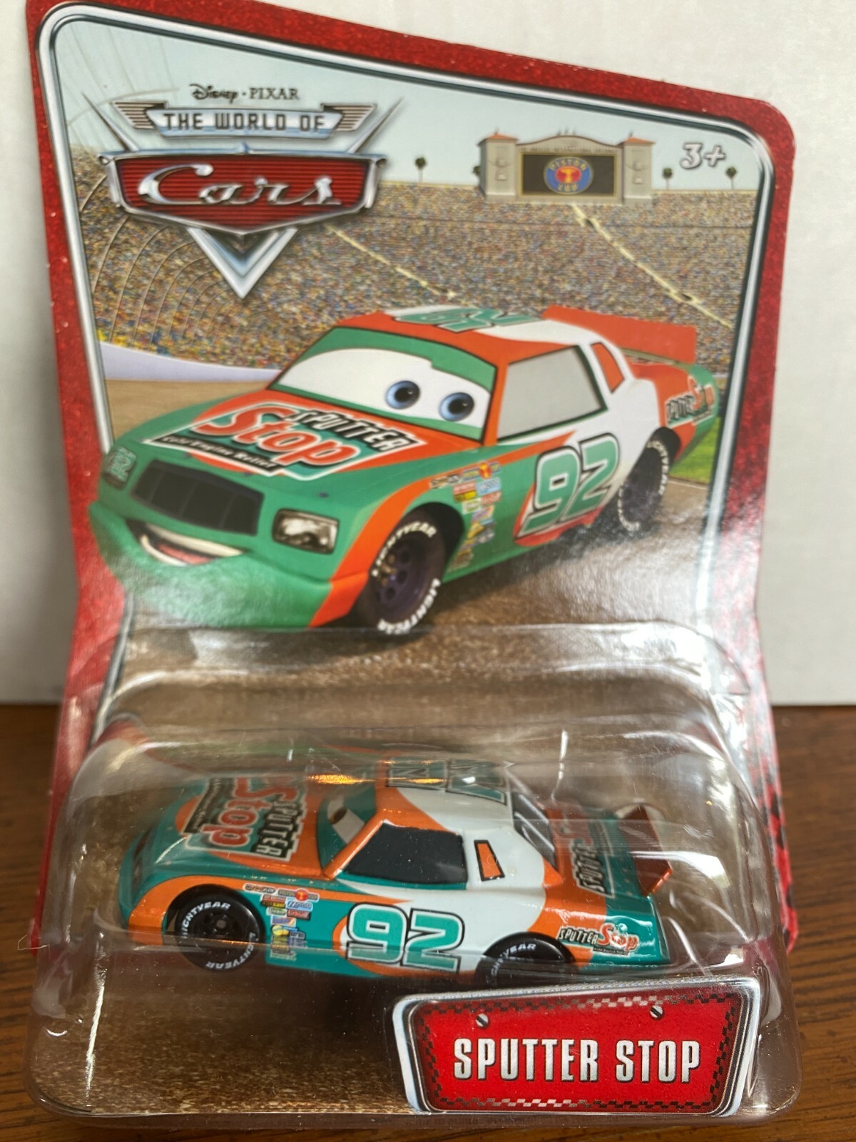★　特価　MATTEL　カーズ12台セット　★ Disney Pixar Cars On The Road Metal Cave Lighting McQueen