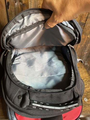 SwissGear Wenger Legacy 16" Laptop Backpack Black/Grey