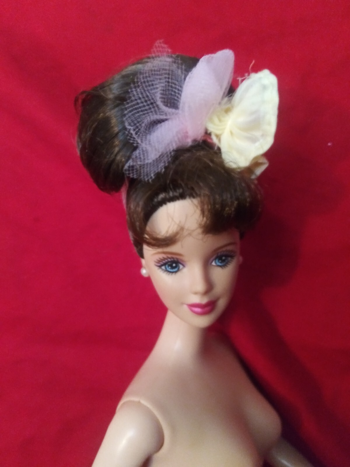 1966 (pattent) Collectible Mattel Barbie Doll Indonesia Twist N Turn fair skin