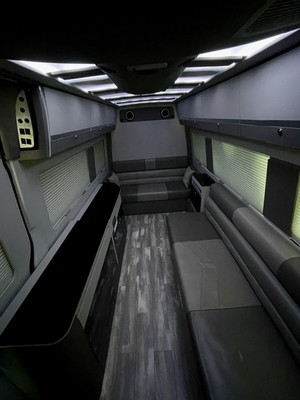 image 4 of interior