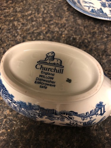 Gravy Boat Blue Willow Georgian Shape By Churchill Made England Retails $69