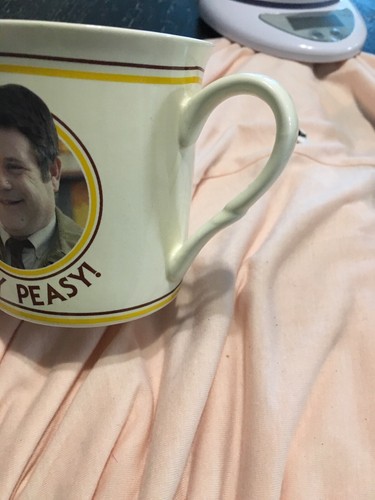 Stranger Things Netflix Loungefly Coffe Mug Coffee Cup Easy Peasy!