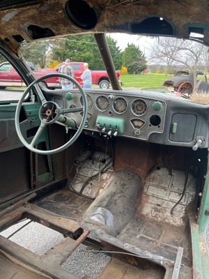 image 2 of interior