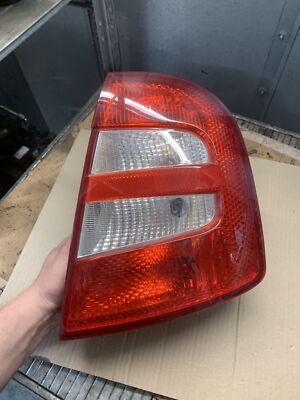 Skoda Fabia 2004 REAR/TAIL LIGHT (DRIVER SIDE) ZSB6Y6945096B
