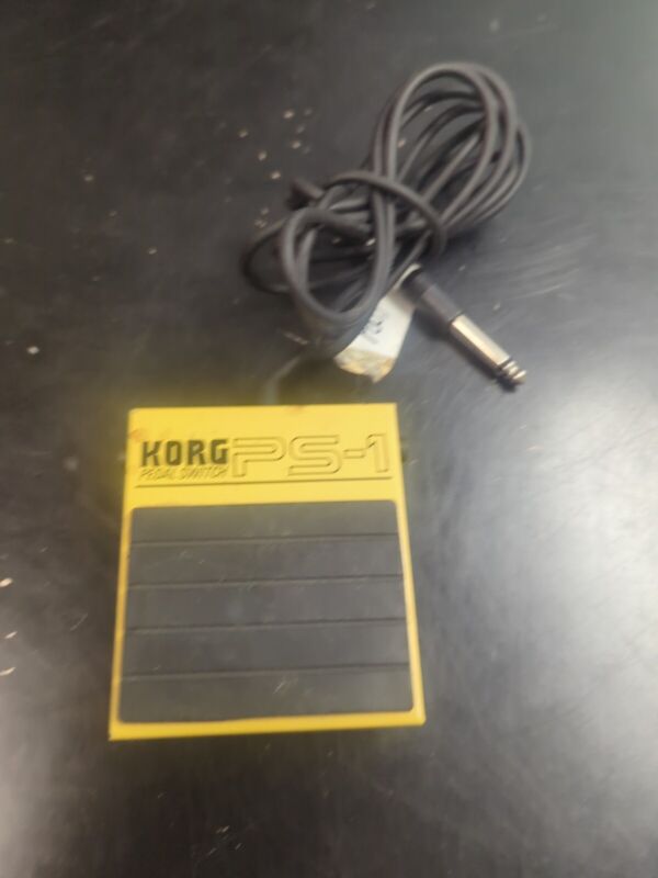 KORG PS-1 Single Momentary Pedal Footswitch For Korg Keyboards Pedal Switch
