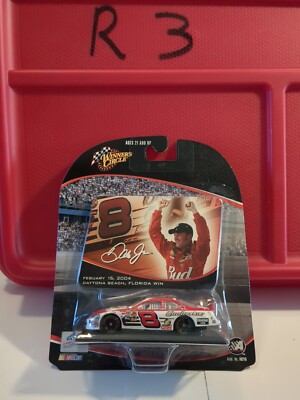 2004 WINNERS CIRCLE DALE JR DAYOTNA WIN BORN ON DATE 1:64 DIE CAST