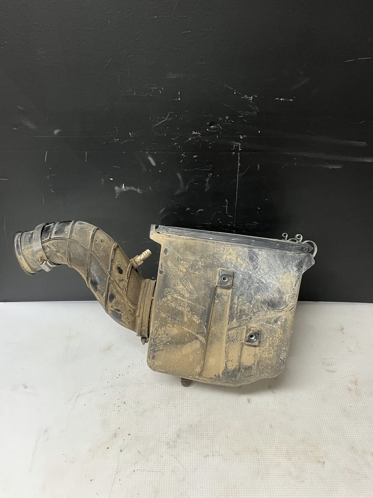 2004 04 Suzuki LTZ400 Z400 Quadsport Airbox Air Cleaner OEM 13700-07G11