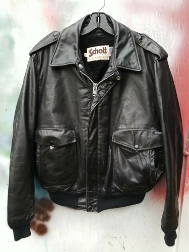 VINTAGE SCHOTT LEATHER MOTORCYCLE JACKET 46 WITH LINER - MADE USA