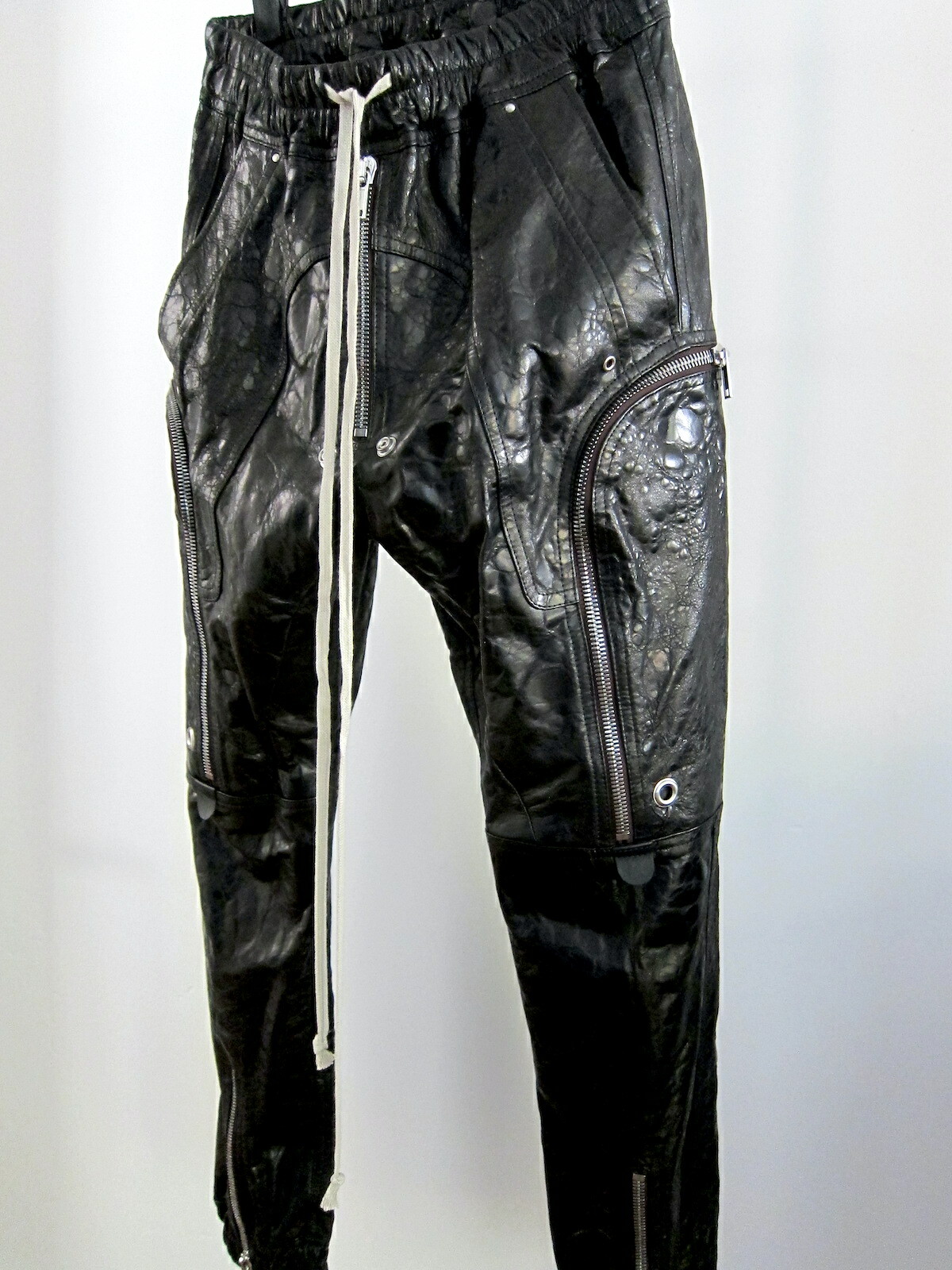 NWT* RICK OWENS UNISEX PERFORMA LEATHER TECUATL BAUHAUS NWT* RICK OWENS UNISEX PERFORMA LEATHER TECUATL BAUHAUS