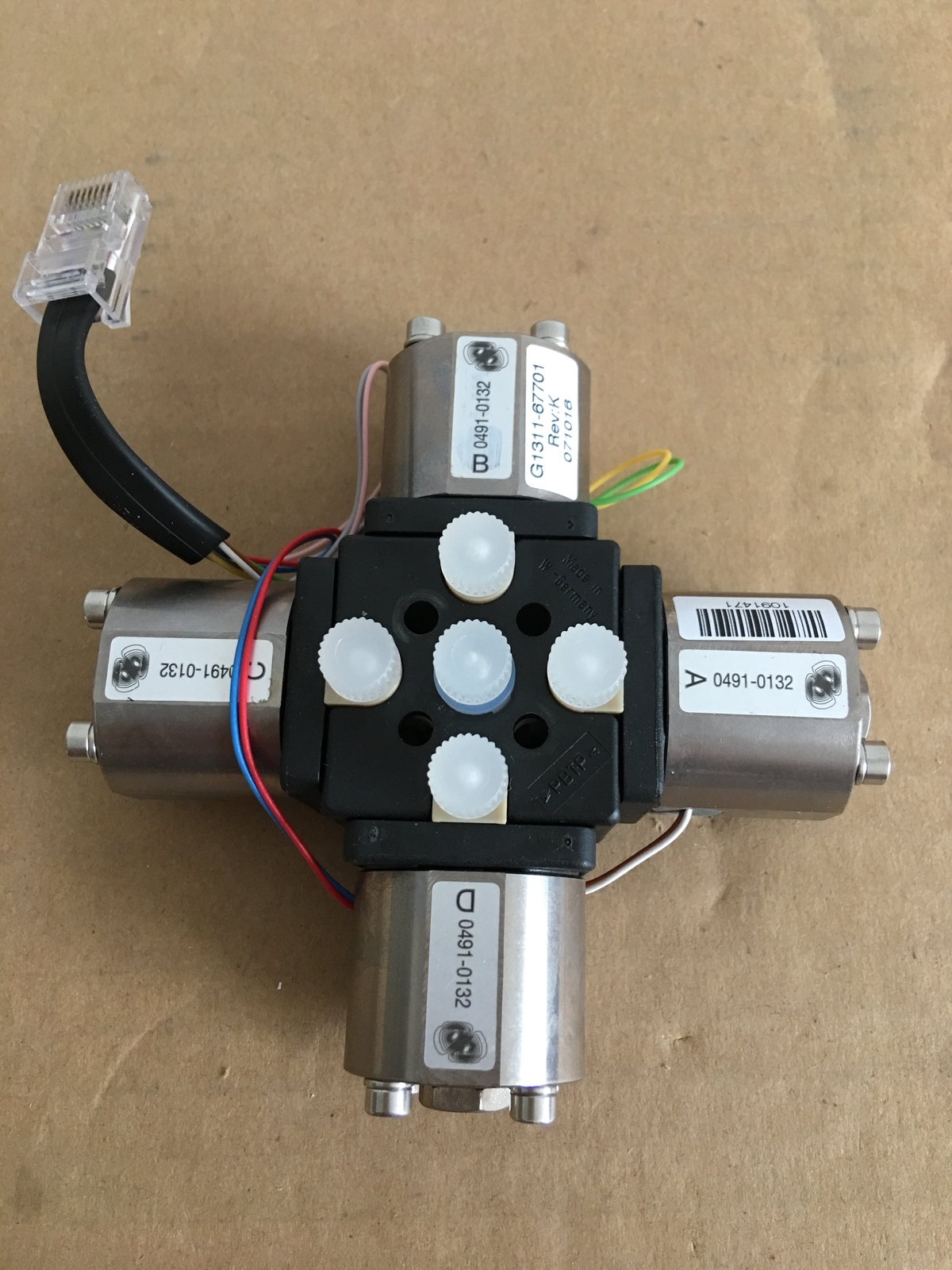Lote De 4 Bomba Agilent G1311-67701 Mcg Valve Assy,angilent | Meses sin