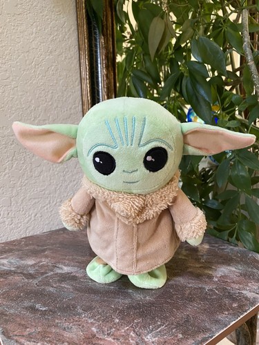 Hasbro Star Wars Mandalorian The Child Baby Yoda Sound