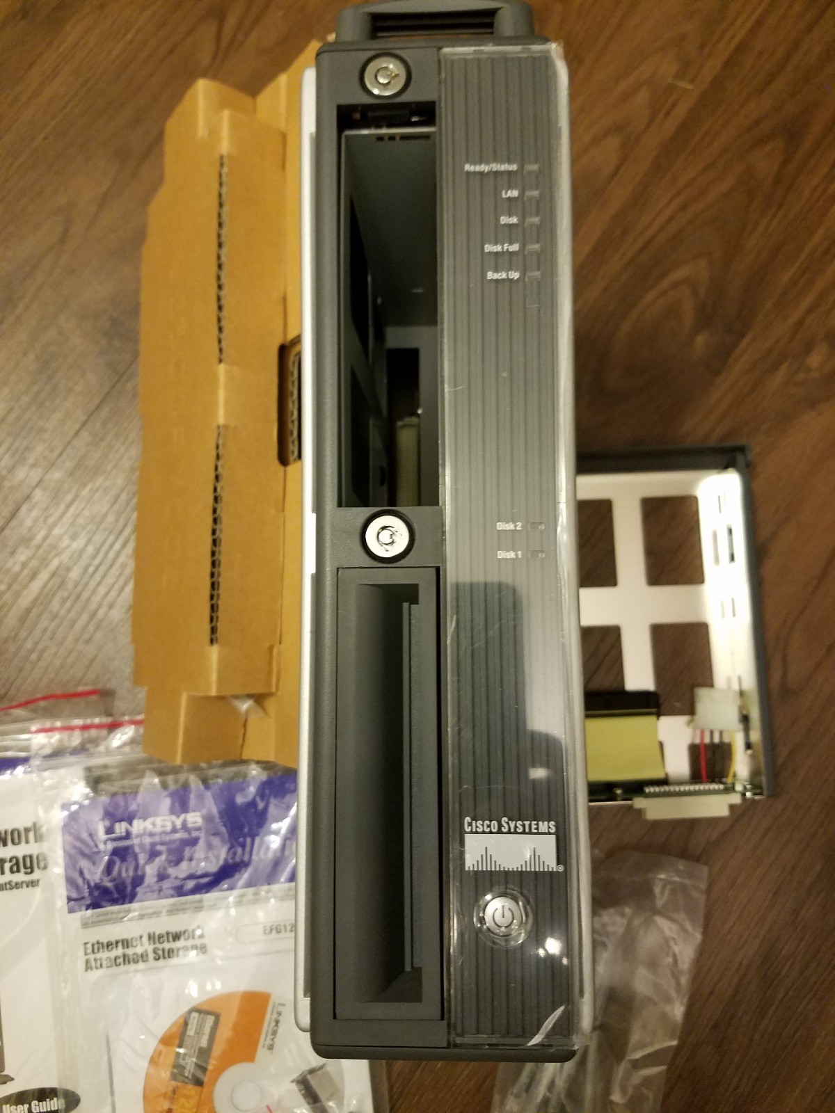 LINKSYS EFG120 120GB EtherFast Network Attached Storage