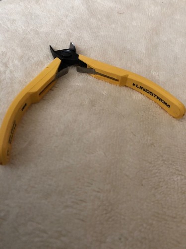 Lindstrom 8152 ULTRA-Flush Cutter Diagonal Cutters Precision Cutting 80-Series