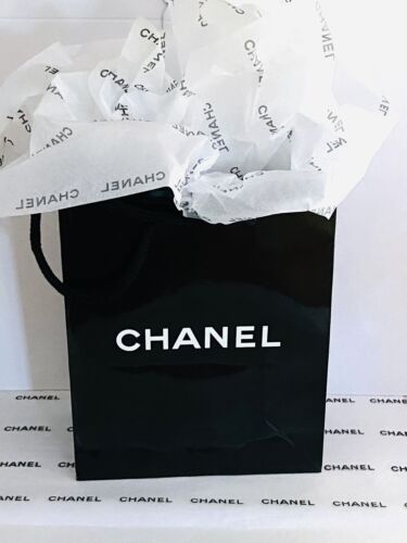 NEW CHANEL Gift Bag Shopping Bag & Tissue Authentic