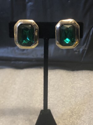 Vintage Signed KIM Silver tone Green Rhinestone Clip-On Earrings