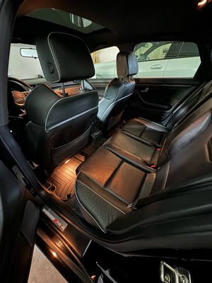 image 12 of interior