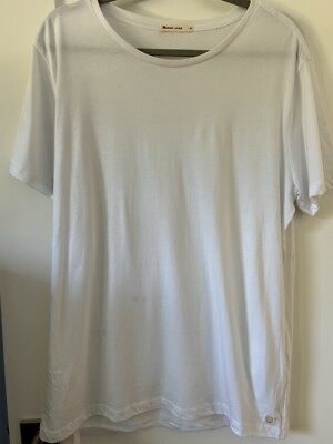 NEW - Marine Layer - Men s White Crew Neck Tee - Size Medium