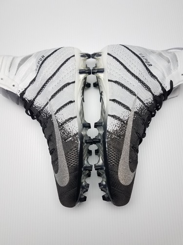 Nike Vapor Untouchable 3 Elite Size 11.5 Football Cleats Black White AH7408-102