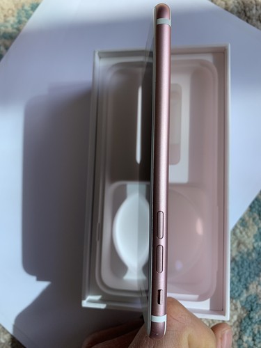 Apple iPhone 7-32gb-Verizon (model A1660)-Rose Gold