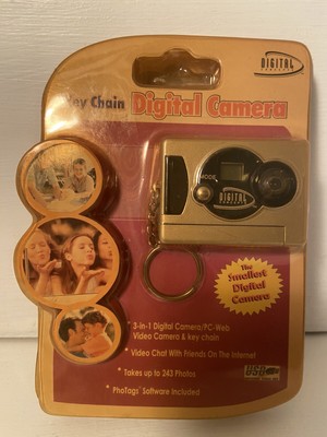2005 Sakar Digital Camera Key Chain Concepts USB 3 in 1 New Sealed