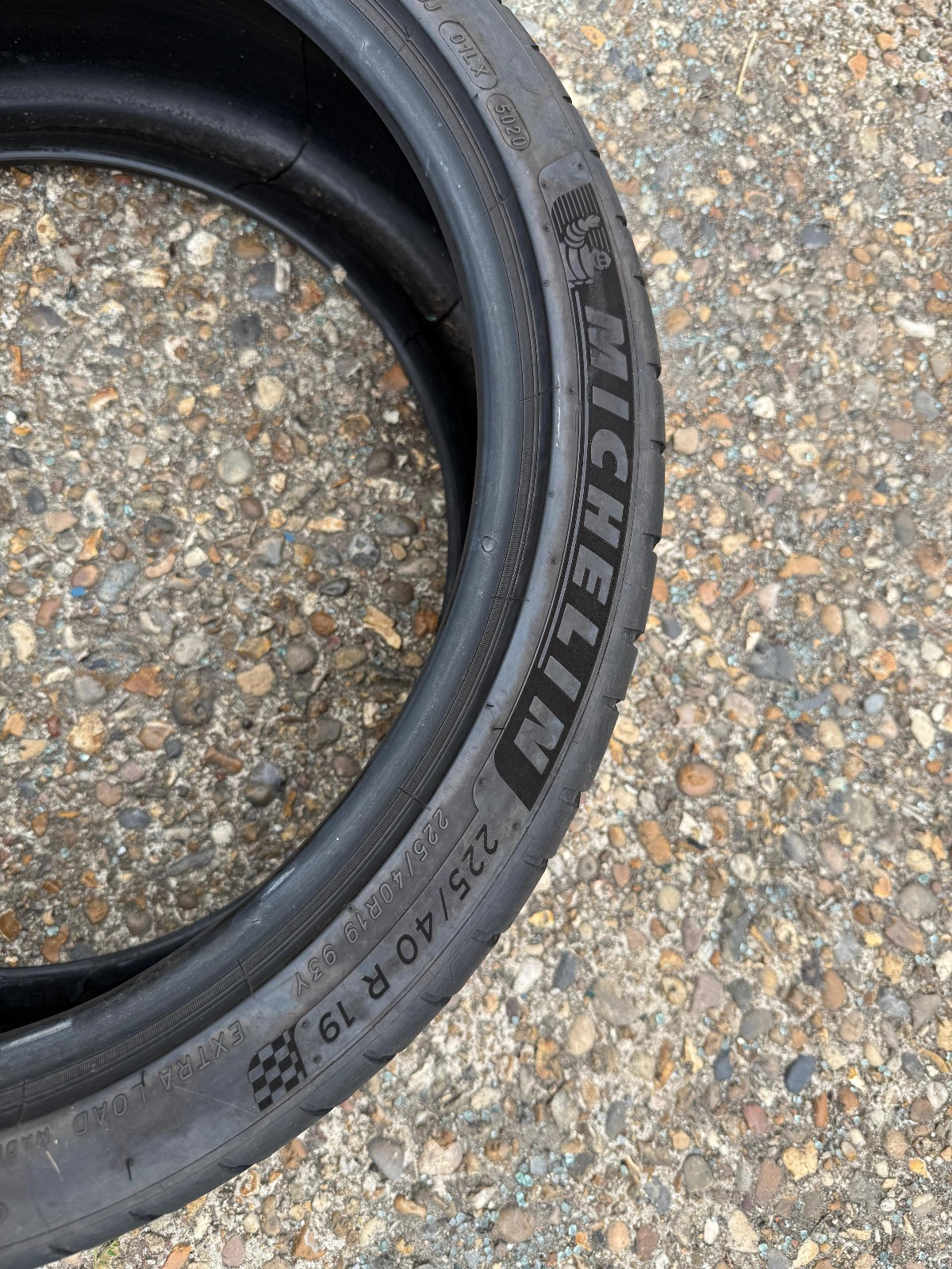 225 40 19 Michelin, Pilot Sport 4S, XL 93Y x1 Single Tyre 5.8mm (F1_tyres) YD143