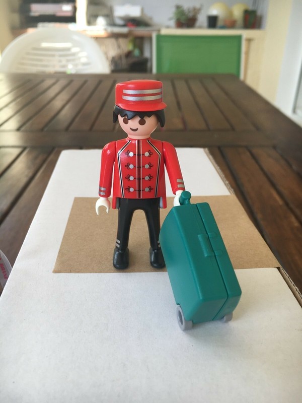 Playmobil : 70159 : SÃ©Rie 16 : Bagagiste - Le GroomÂ 