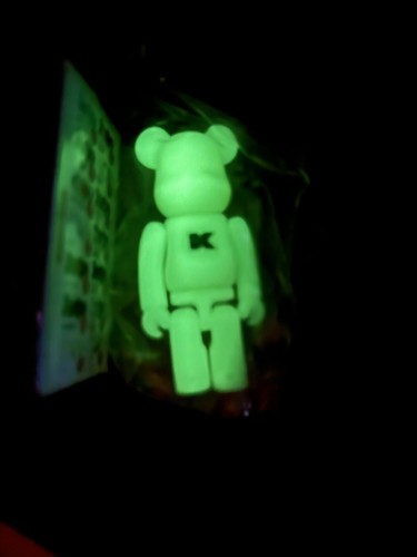その他 MEDICOM TOY - BE@RBRICK FLOR@ GLOW IN THE DARK Bearbrick Flor@ Glow In The Dark 400% - US