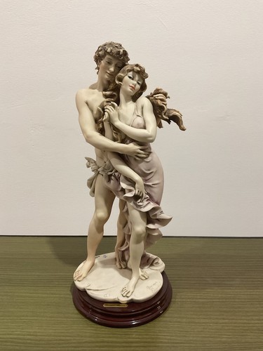 【希少・正規品・イタリア製】ジュゼッペ・アルマーニ 限定3000個 フィギュア 希少・正規品・イタリア製】ジュゼッペ・アルマーニ 限定3000個