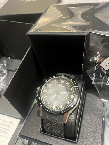Edox Chronorally Chronograph Quartz Black Dial Men's Watch Edox Chronorally Chronograph Quartz Black Dial Men's Watch