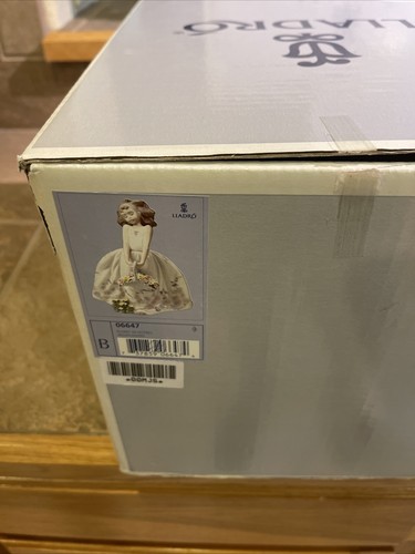 Vintage Lladro Figurine 