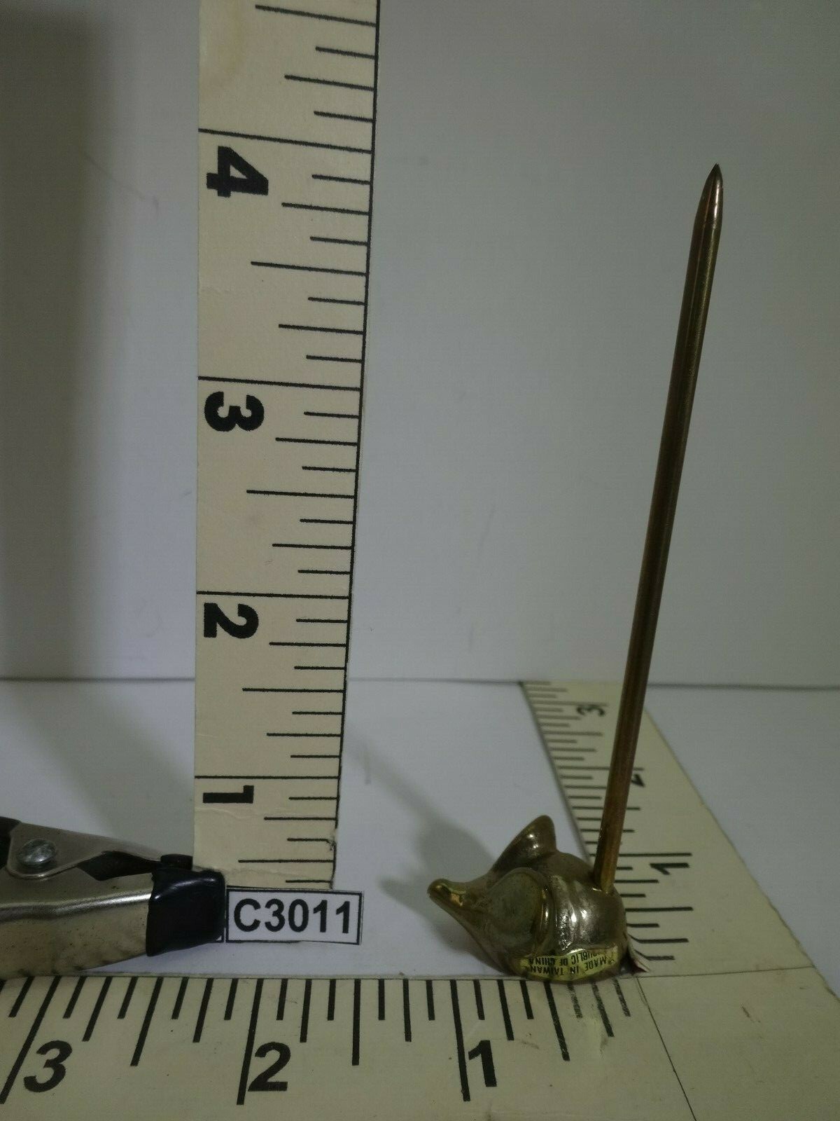 BRASS MOUSE BASE MAIL NAIL 4