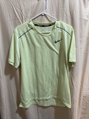 neon green nike shirt women's