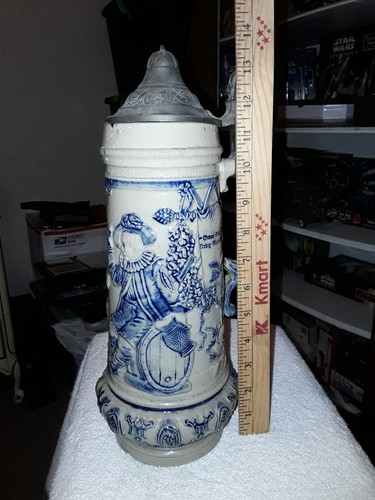VERY LARGE GERMAN STEIN NO.7.