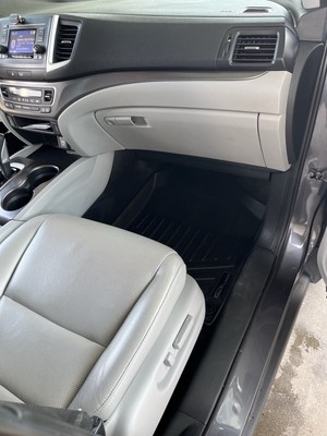 image 16 of interior