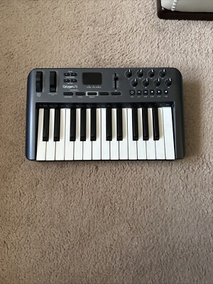 M-Audio Oxygen 25 3RD Gen 25-Key USB MIDI mini Keyboard TESTED/WORKS