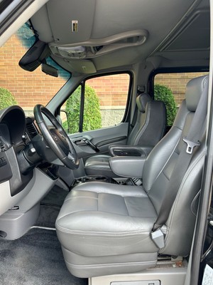 image 6 of interior