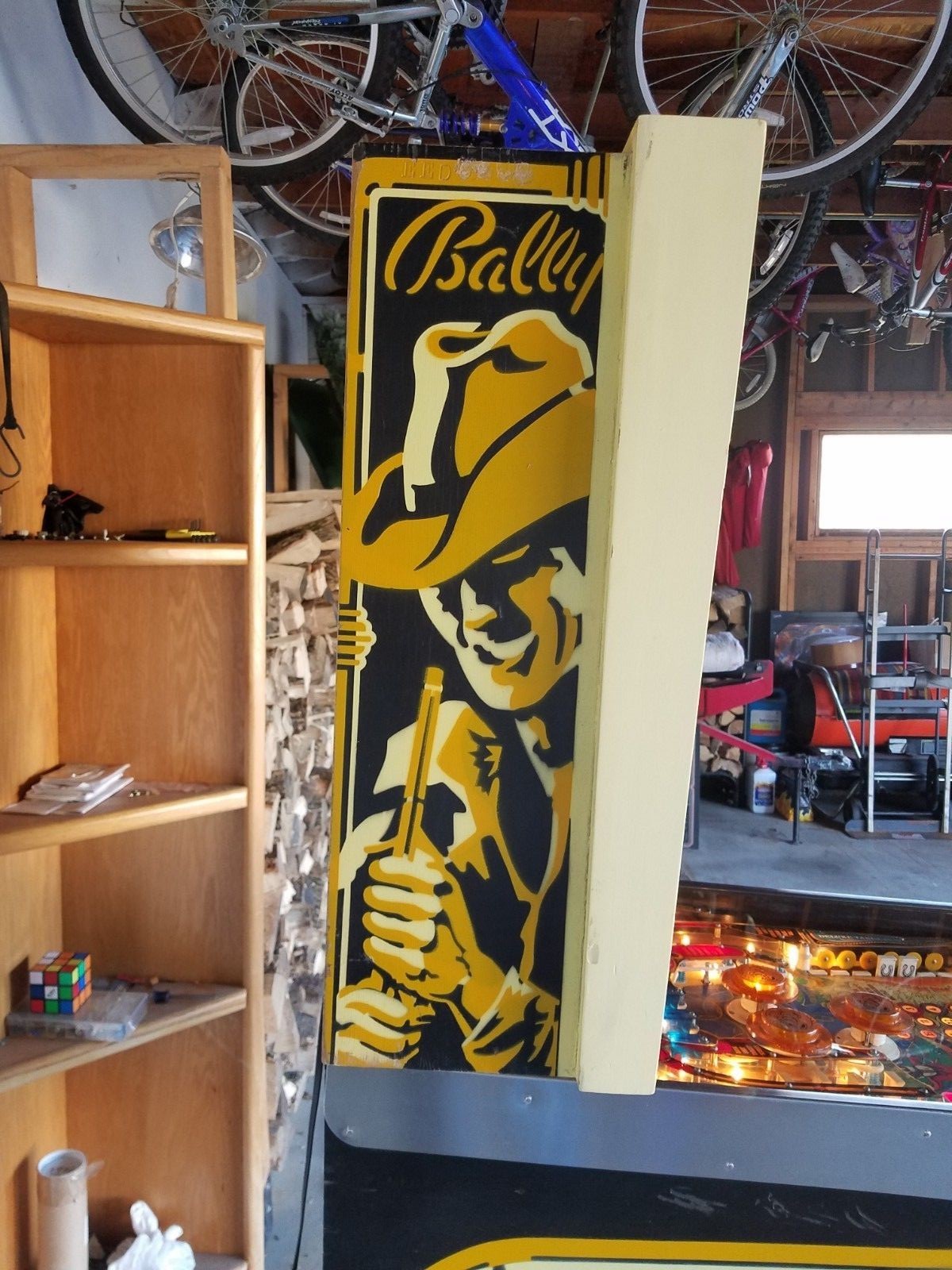 Vintage Bally Eight Ball Deluxe Pinall Machine 8 Ball Deluxe