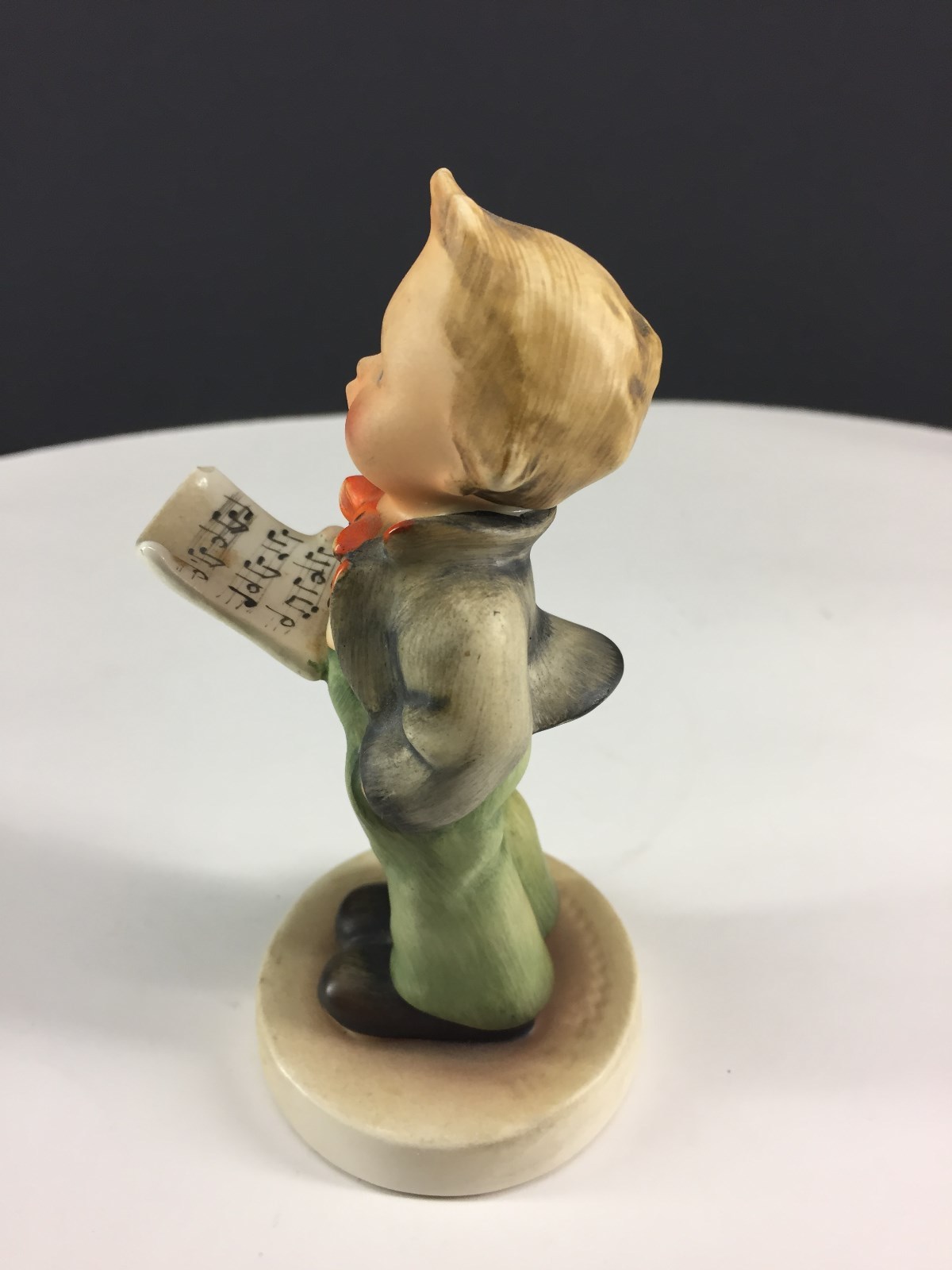 older Hummel Goebel Figurine lol  #135 Soloist, Full Bee, Boy Singing