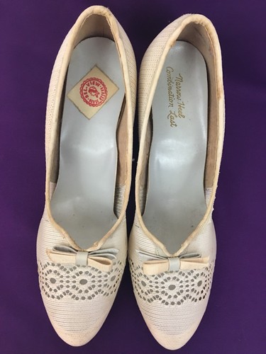 Vintage Bel View Nurses shoes oxford white high heel white pump 6 1/2