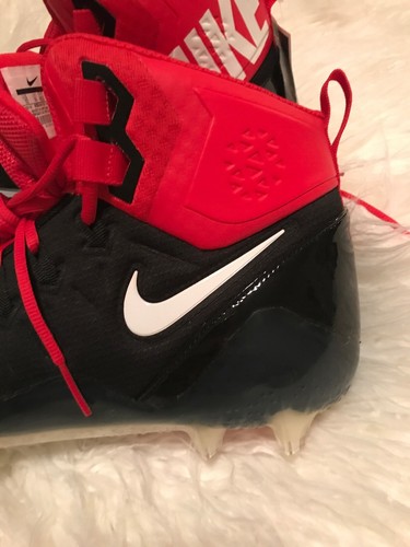 NWT Nike Mens Football Cleats Black Force Savage Pro black/white/red SIZE 15
