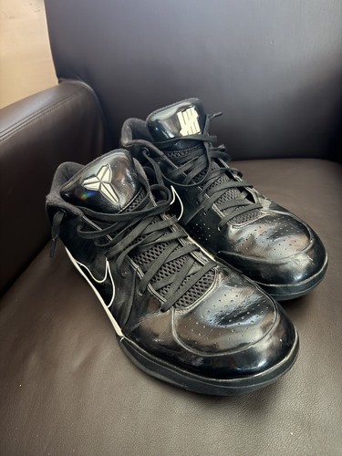 シューズ(男性用) Kobe4 Protro Undefeated Black Mamba Undefeated x Kobe IV Protro 'Black Mamba' Release Date. Nike