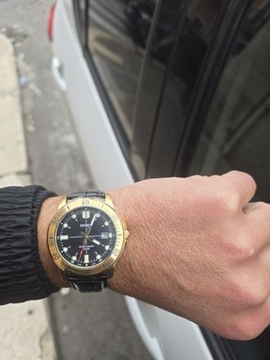 Foto dell'oggetto di un acquirente verificato