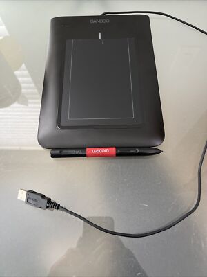Wacom Bamboo CTL-460 Digital Drawing Art Signature TABLET WITH PEN
