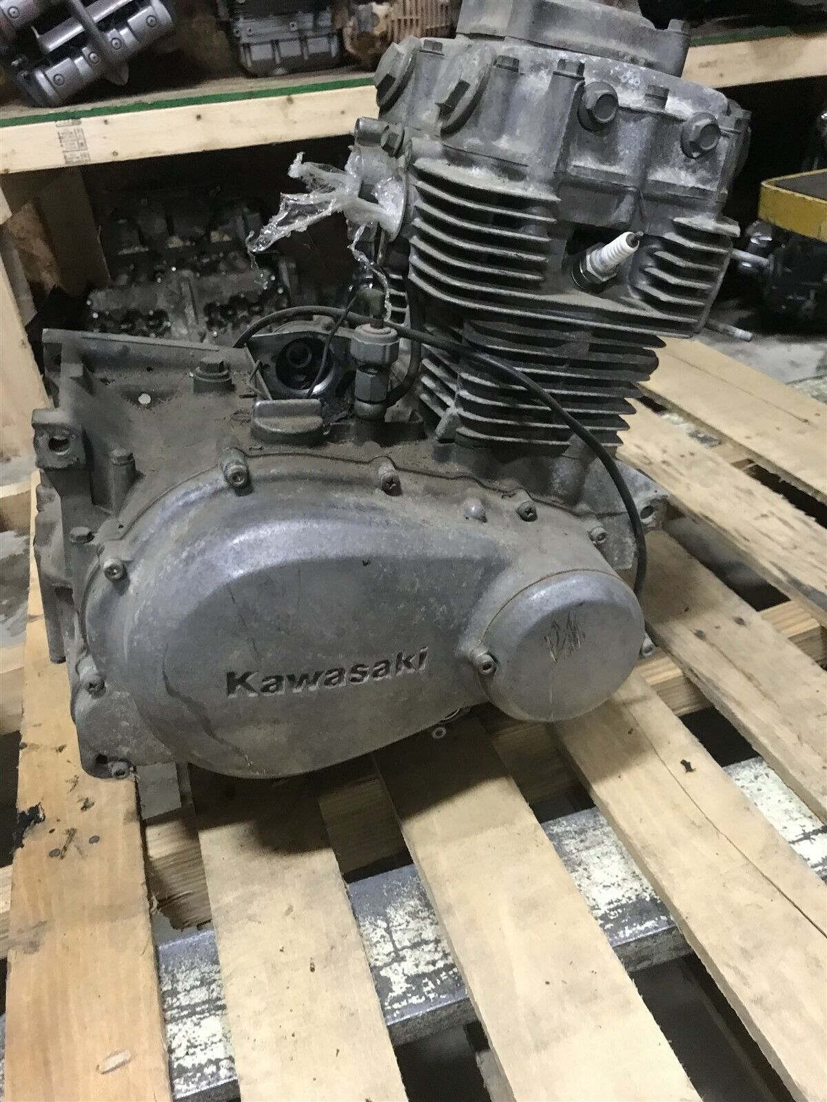 81 Kawasaki KZ 440 KZ440 engine motor | eBay 81 Kawasaki KZ 440 KZ440 engine motor | eBay