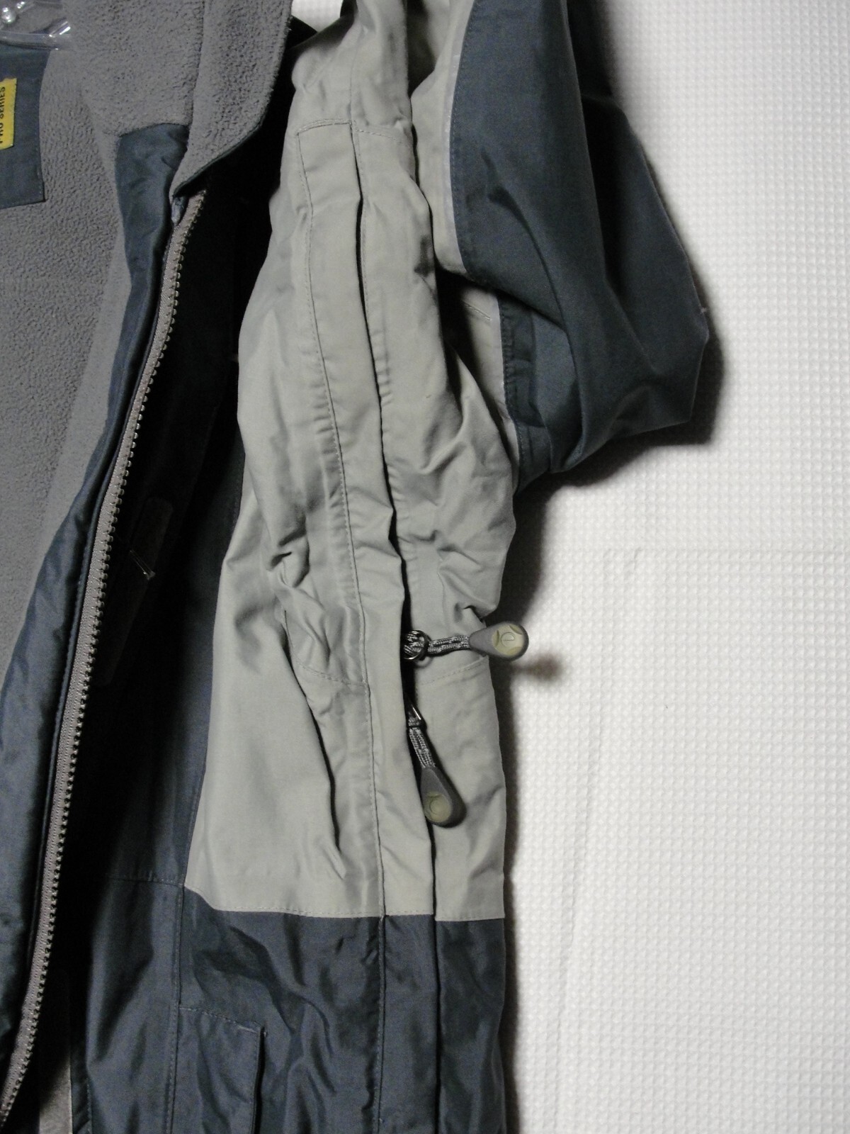 Black Dot Waterproof Grey Snowboard Ski Jacket Men's Size Small